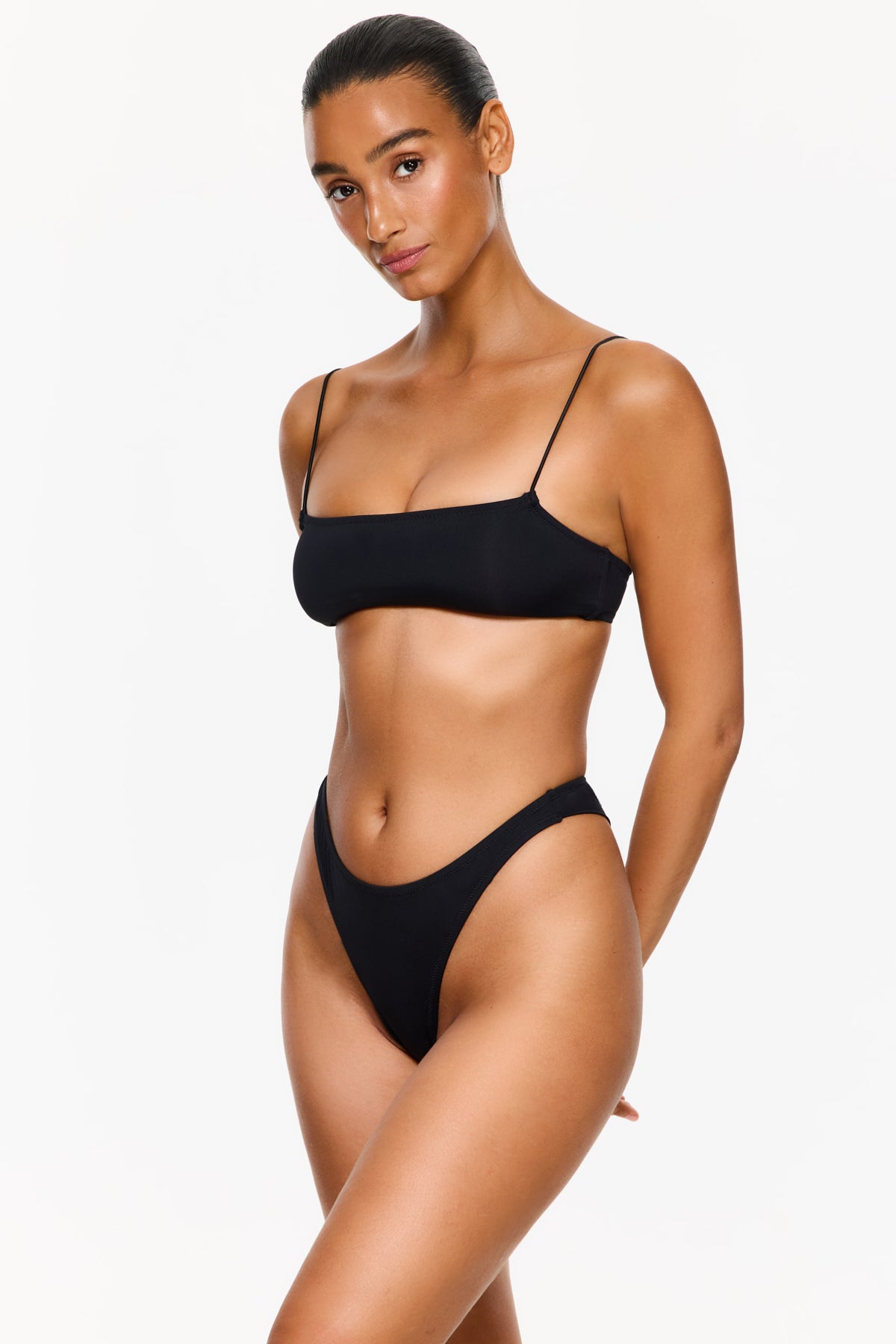 FLIRTT BRALETTE BIKINI TOP - Black