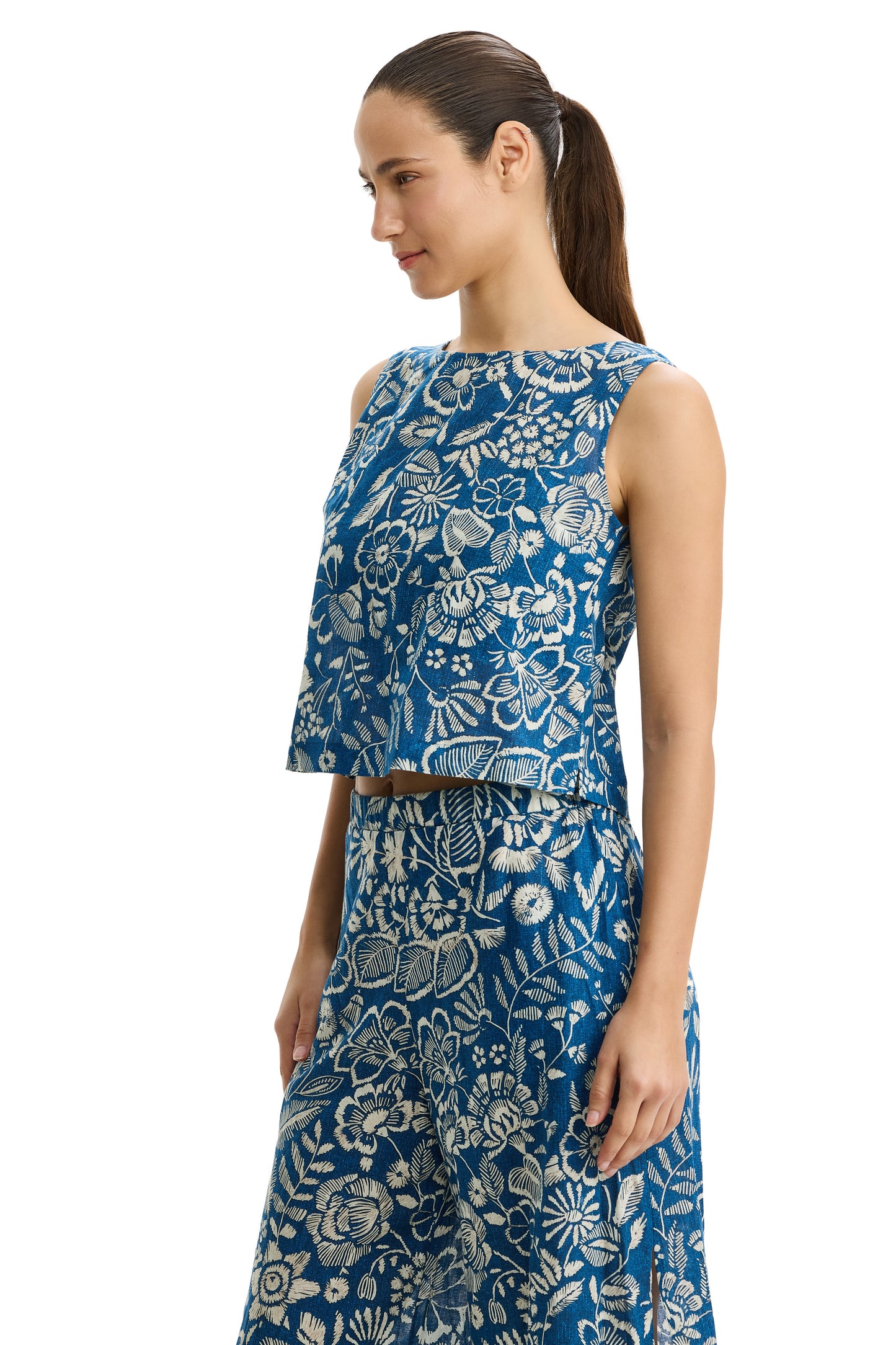 PROFILE by gottex GARDEN MIST Sleevless Top - Denim
